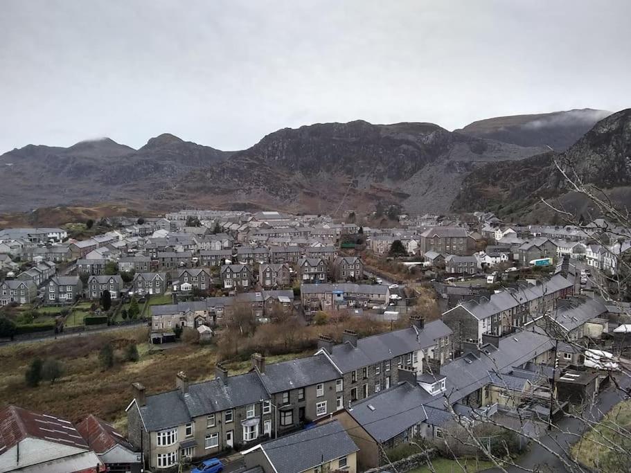 Daisys Cottage. Blaenau Ffestiniog. Екстер'єр фото